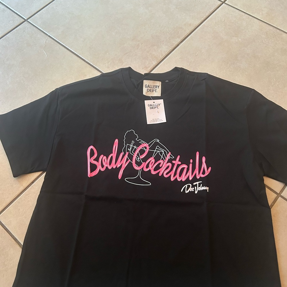 Gallery Dept Black and Pink Short Sleeve Tee